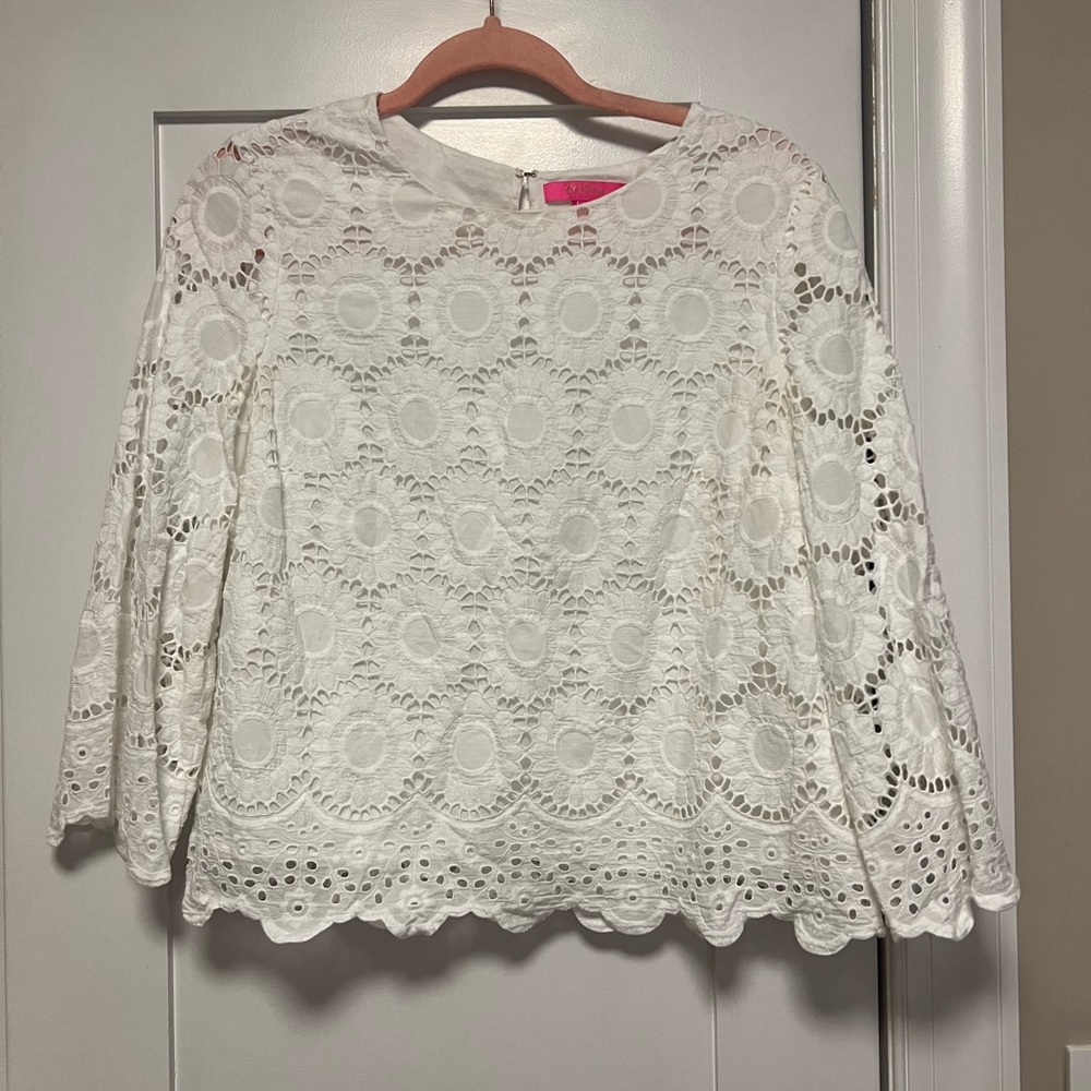 EUC white lace Lilly Pulitzer top size M